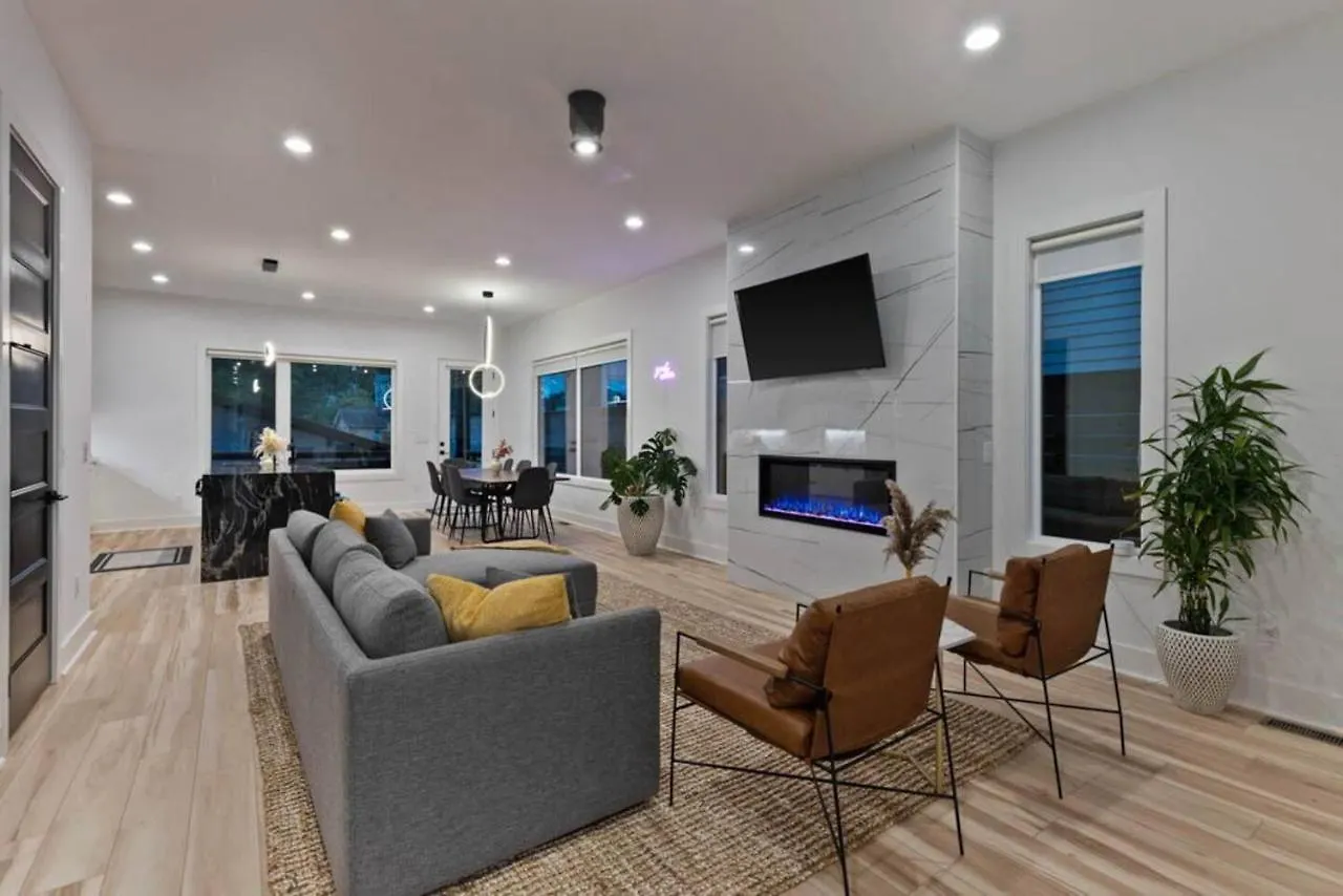 Luxurious 4Bd Home Sleeps 12 Minutes To Downtown With Parking Nashville